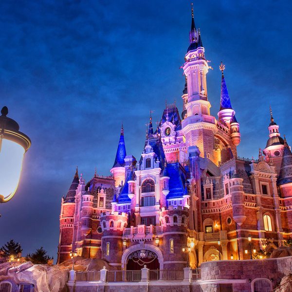 Shanghi Disney Castle (โหลกจากเวป Official)