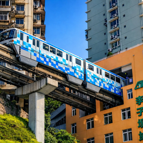 รถไฟทะลุตึก 4
